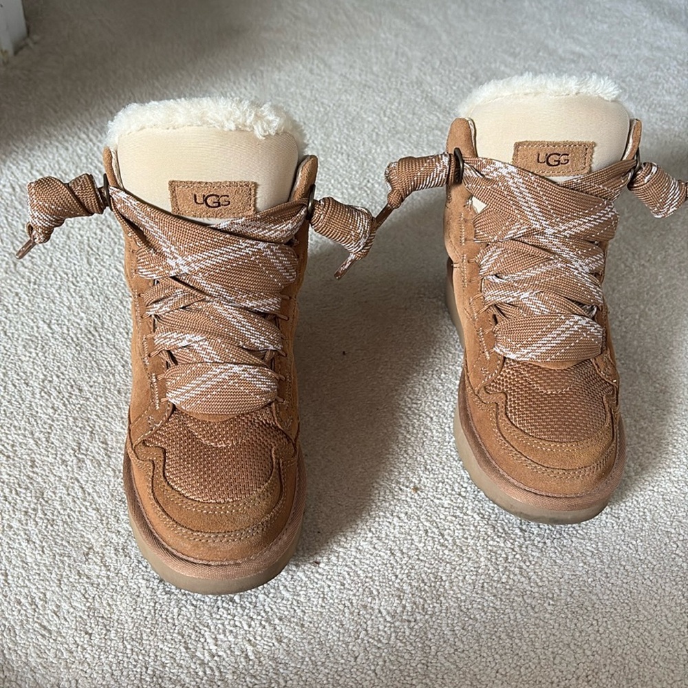 The Lowmel Ugg sneaker boot